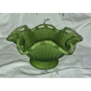 Westmoreland Green Mist Satin Frosted Glass Bowl Ruffle Lattice Edge 8" x 3.75"